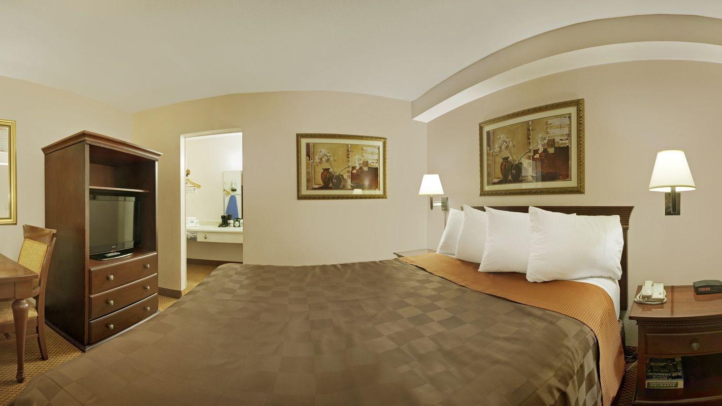 Baymont By Wyndham San Antonio Near Lackland Afb Hotel *