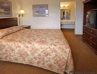 Baymont By Wyndham San Antonio Near Lackland Afb Hotel San Antonio