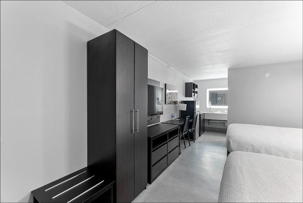 Hotel Deluxe Near Lackland Afb San Antonio