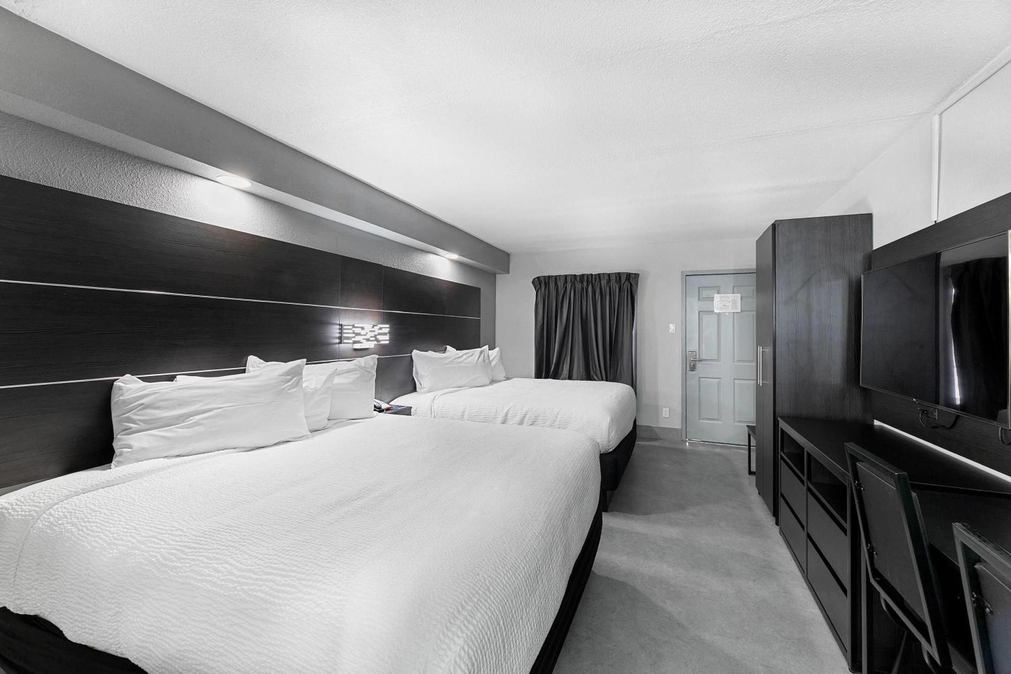 Deluxe Near Lackland Afb * San Antonio